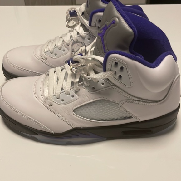 Jordan 5 brand new - Picture 2 of 3